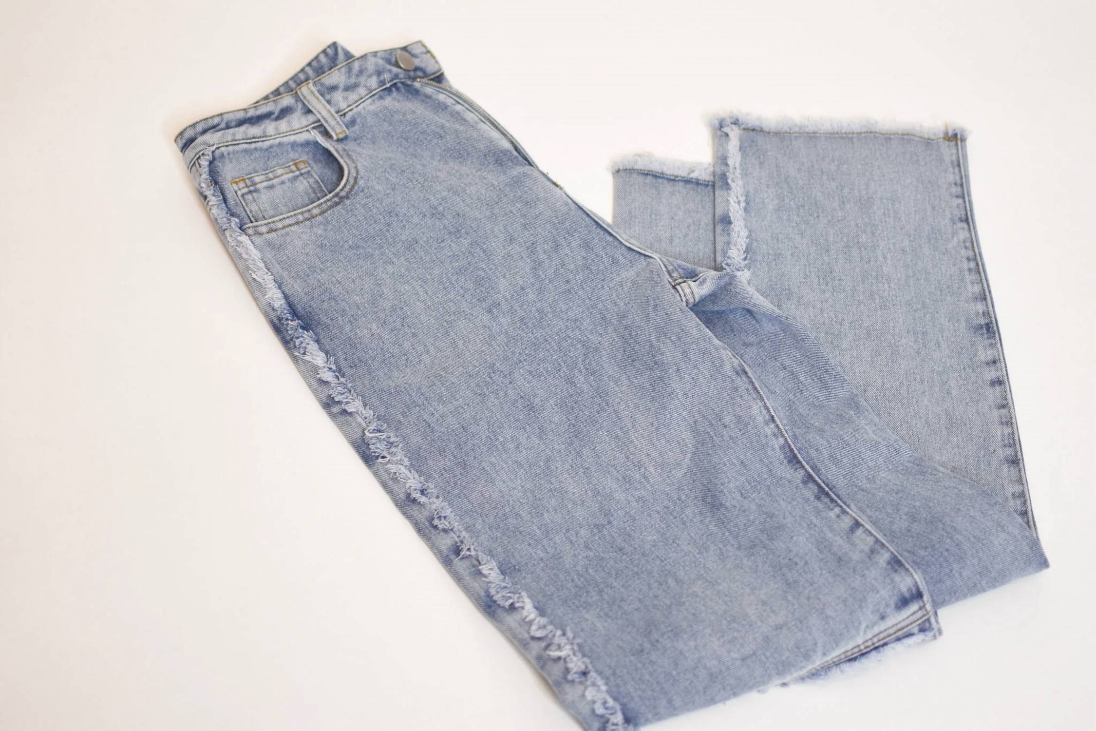 Cloud Ten - Women's Clouds Straight Leg Jeans