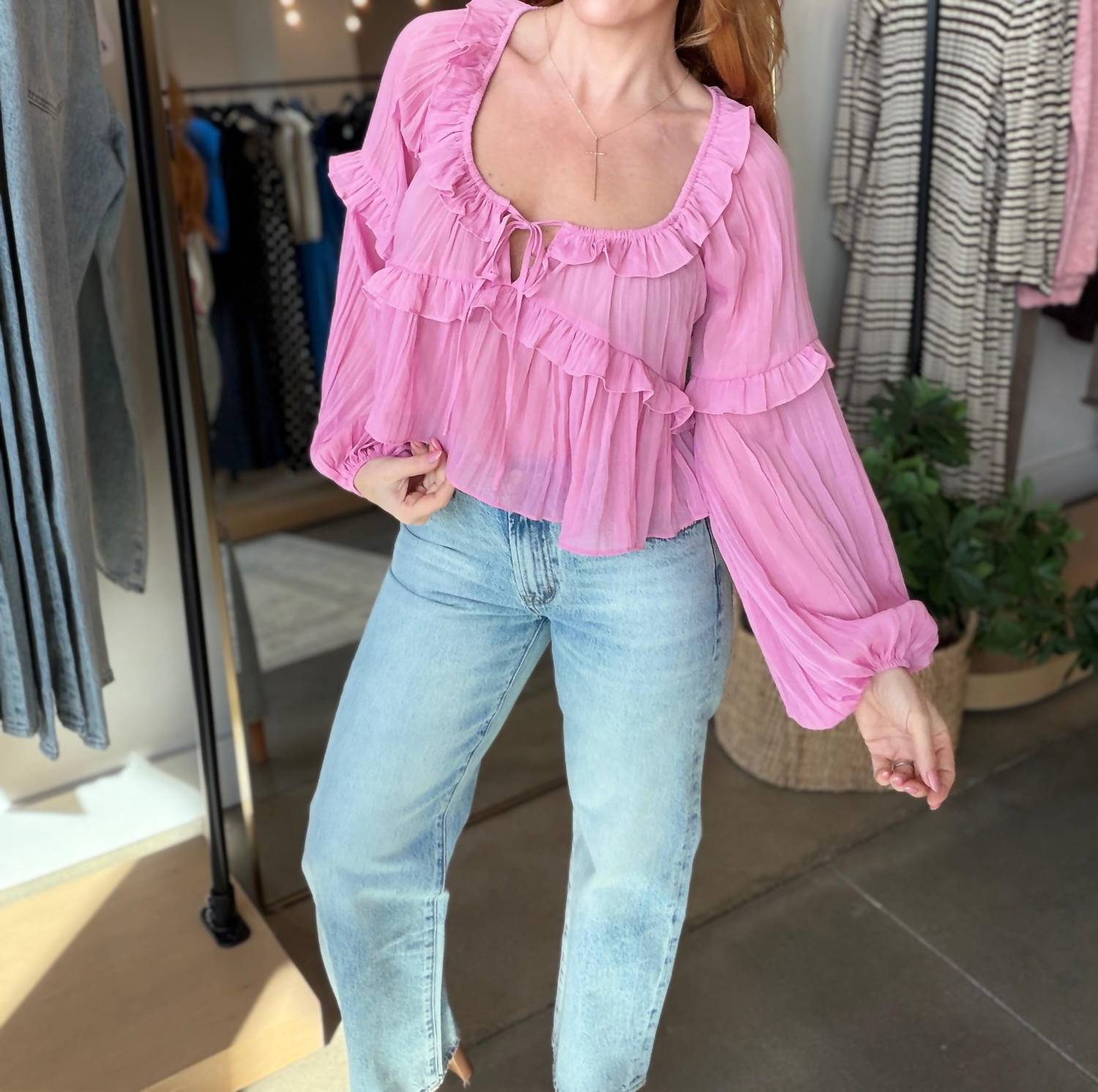 Le Lis - Ruffle Scoop Neck Top