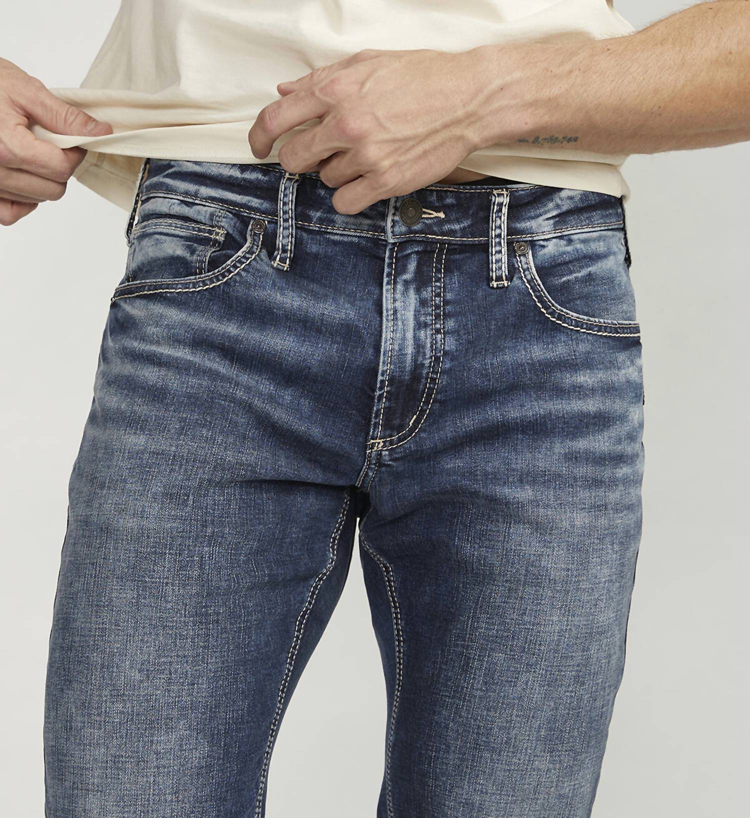 Silver Jeans Co - Konrad Slim Fit Slim Leg Jeans