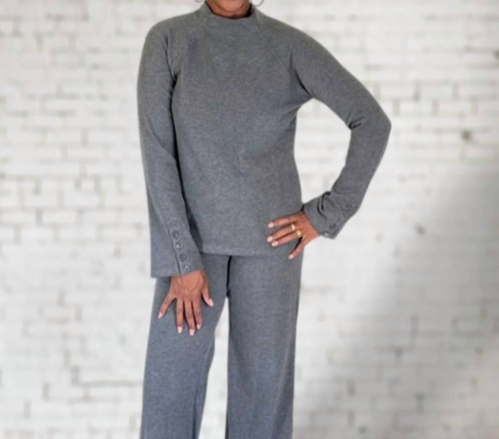 Bobi - Raglan Mock Neck Top
