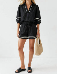 Naked Zebra - Contrast Trim Linen Shorts