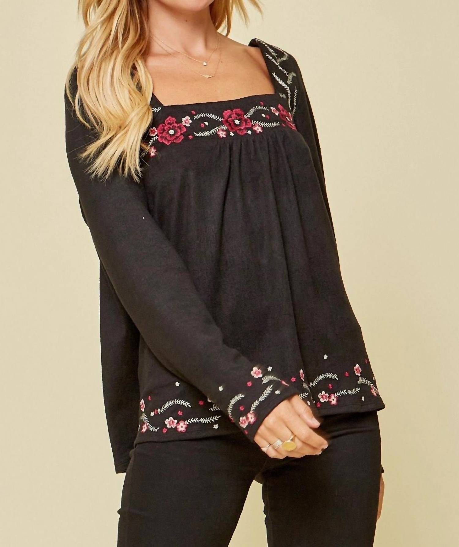 Andree By Unit - Floral Embroidered Babydoll Top