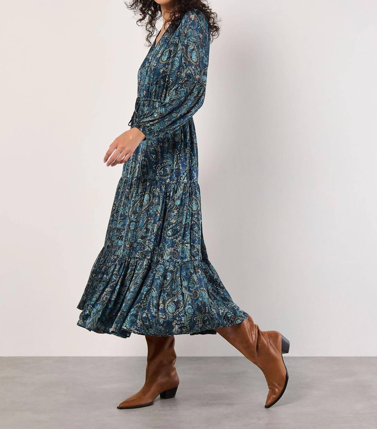 Apricot - Painterly Lurex Paisley Midi Dress