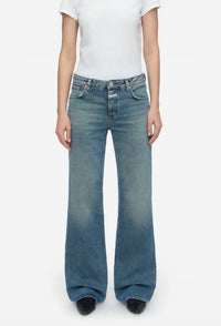 Closed - Gillan Mid-Rise Straight Leg Jean
