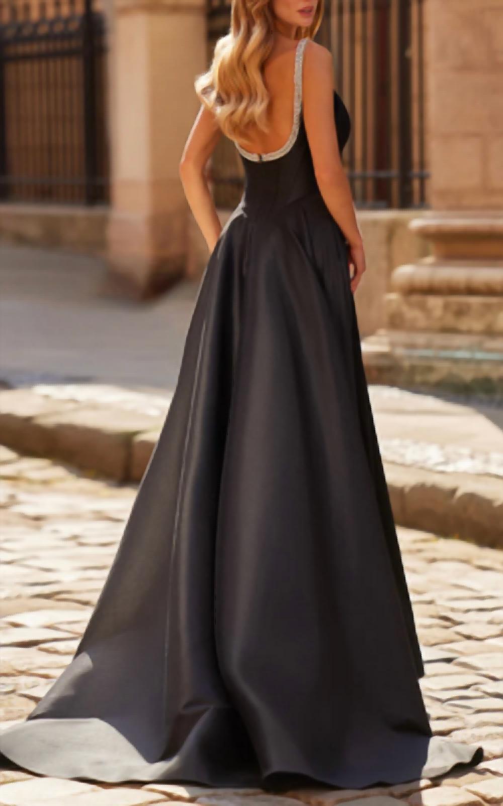 La Femme - Embellished Scoop Neck A-Line Gown
