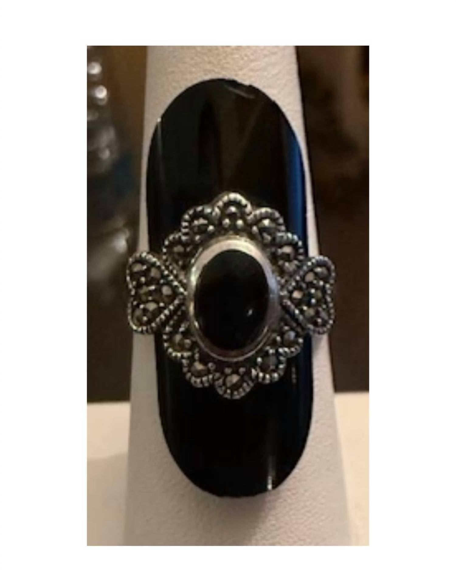 P & K Jewelry Women's Marcasite Ring in black - women's jewelry - detail view