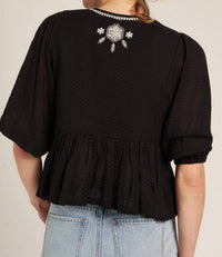 En Creme - Puff Sleeve Embroidered Top