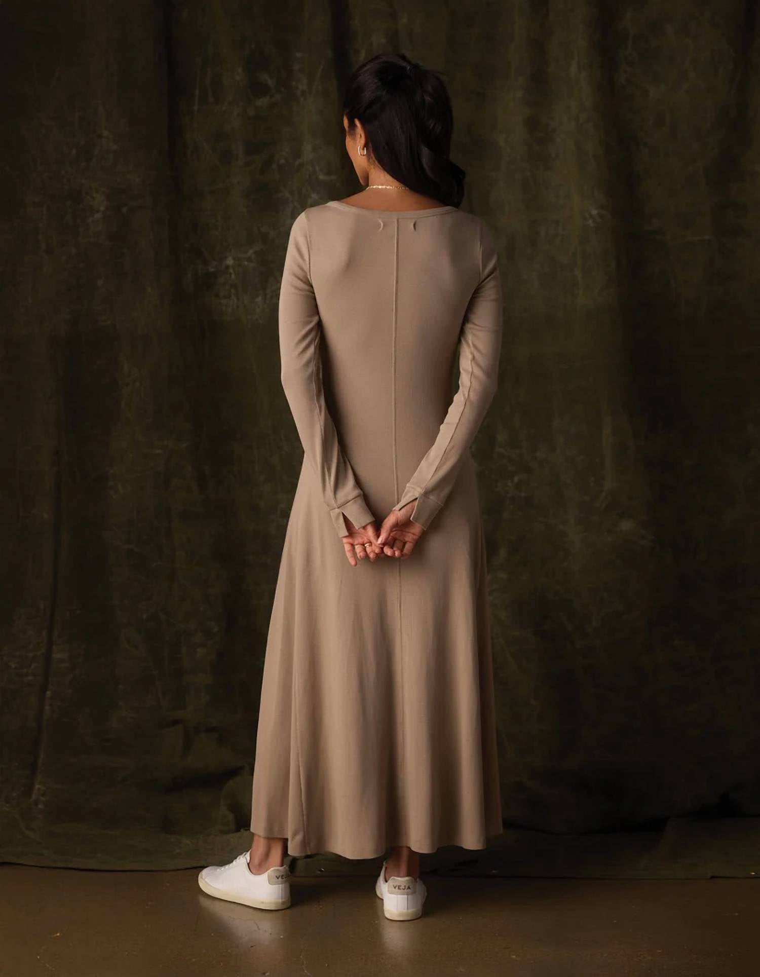 The Normal Brand - Normal Rib Long Sleeve Midi Dress