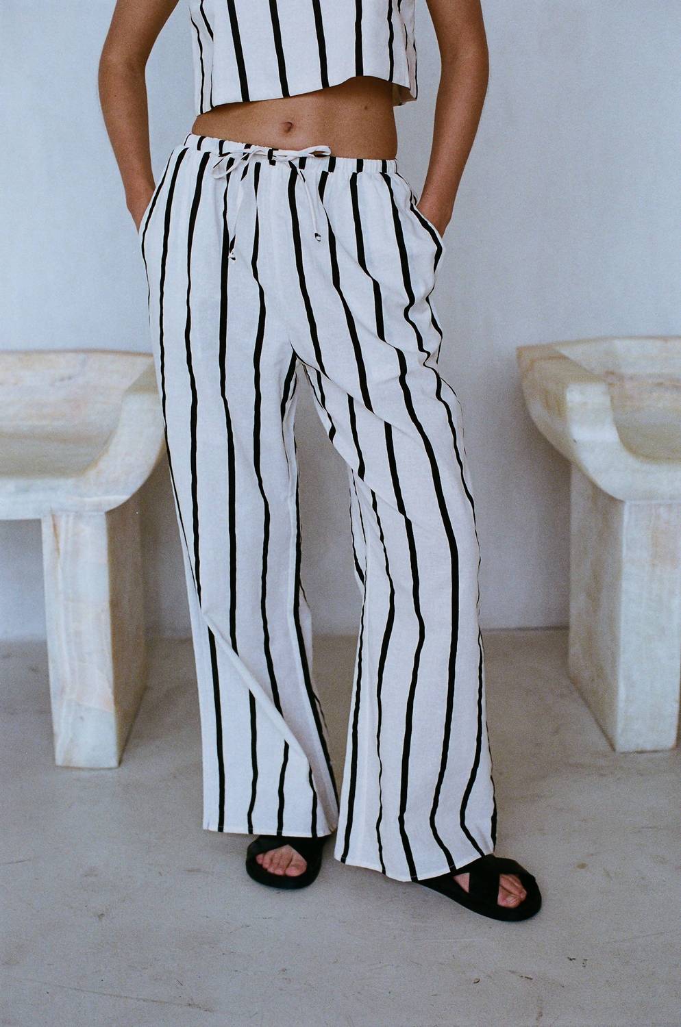 A.Ren - Woven Cotten Linen Pants