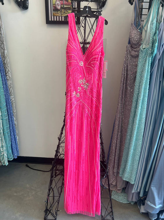 Scala - Women's Gown