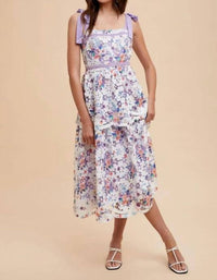 In-Loom - Crochet Lace Floral Maxi Dress