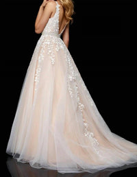 Sherri Hill - Sleeveless Laceball Gown
