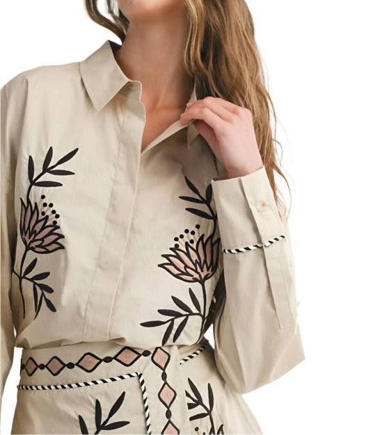 Mable - Dahlia Embroidered Top