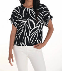 Frank Lyman - Floral Leaf Print Pullover