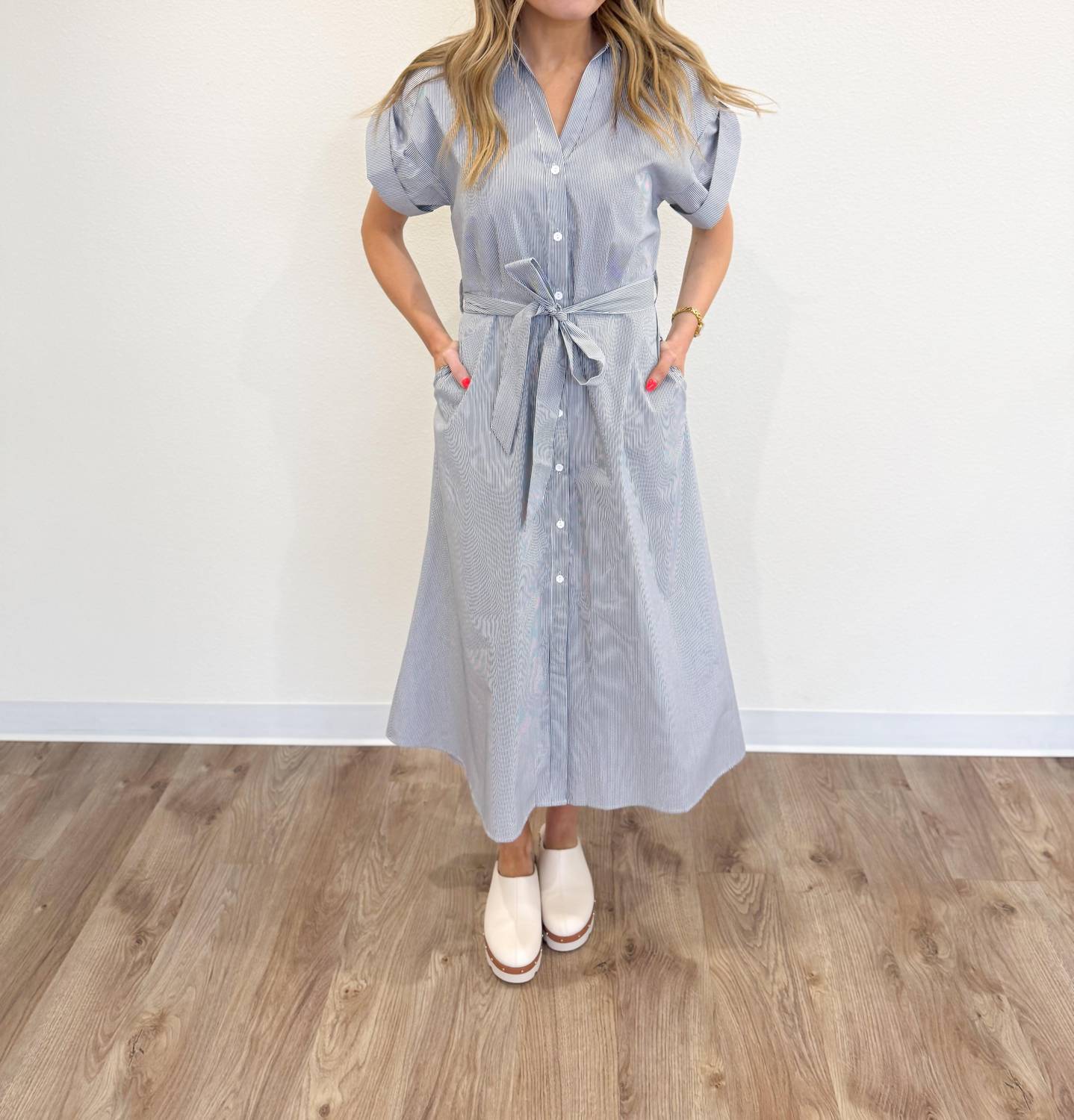 Elan - Billie Button Midi Dress