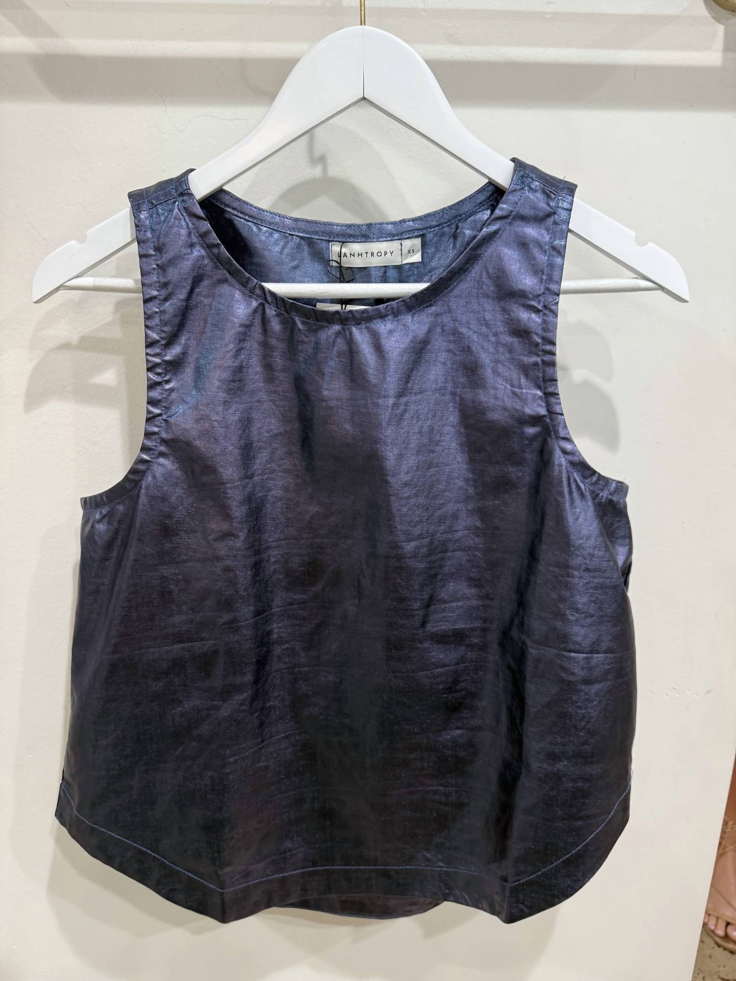 Lanhtropy - Women's Yves Top