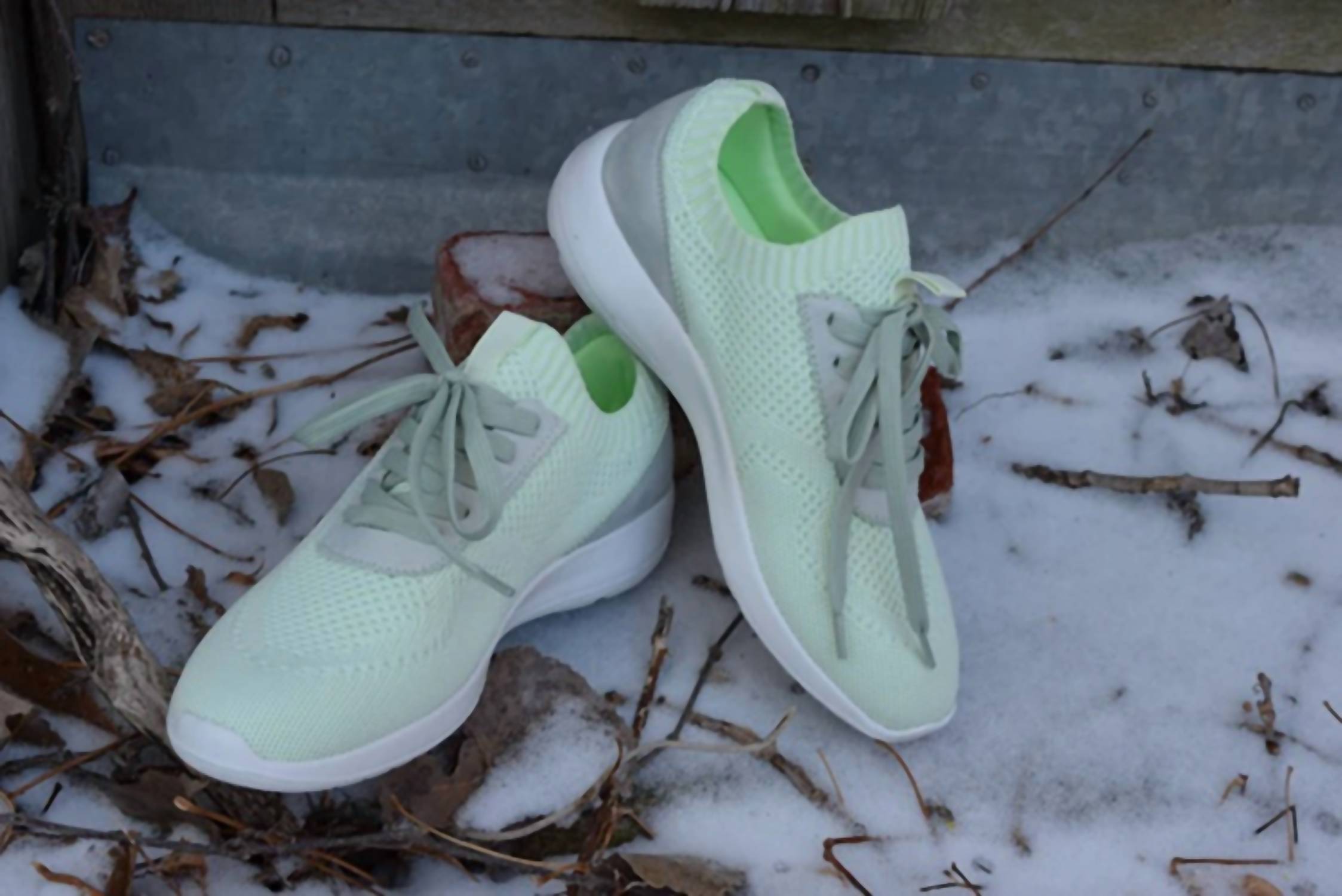 Very G - Women's Trisha Tennis shoe