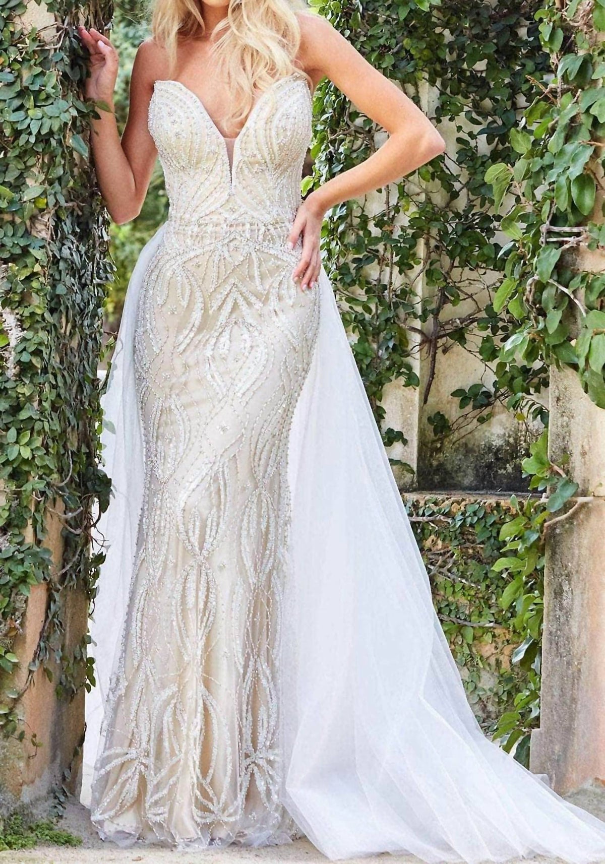 Jovani - Couture Evening Gown