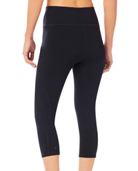 Shape Active - High Rise Capri Leggings