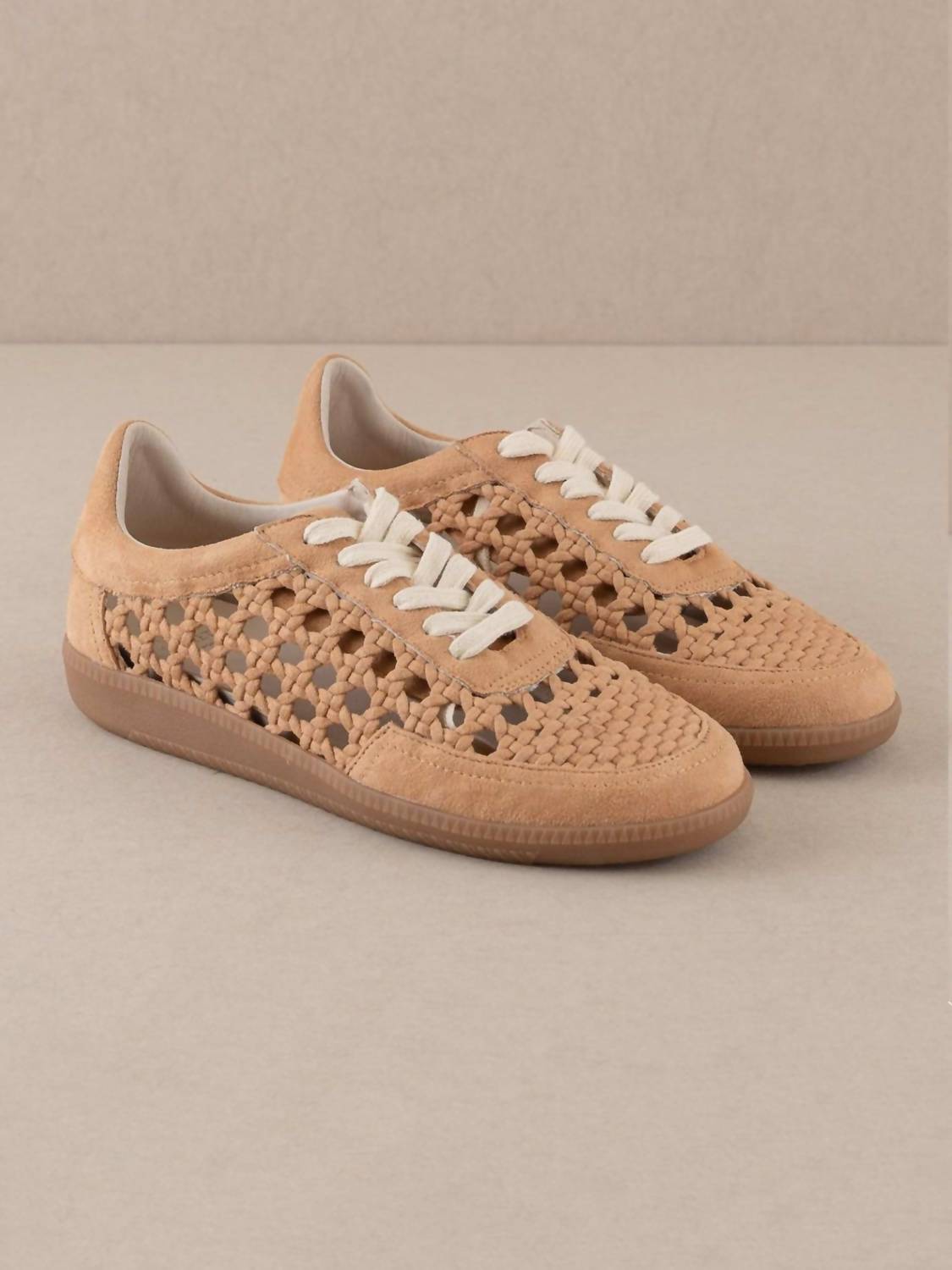 Oasis Society - Women's Sandy Crochet Sneakers