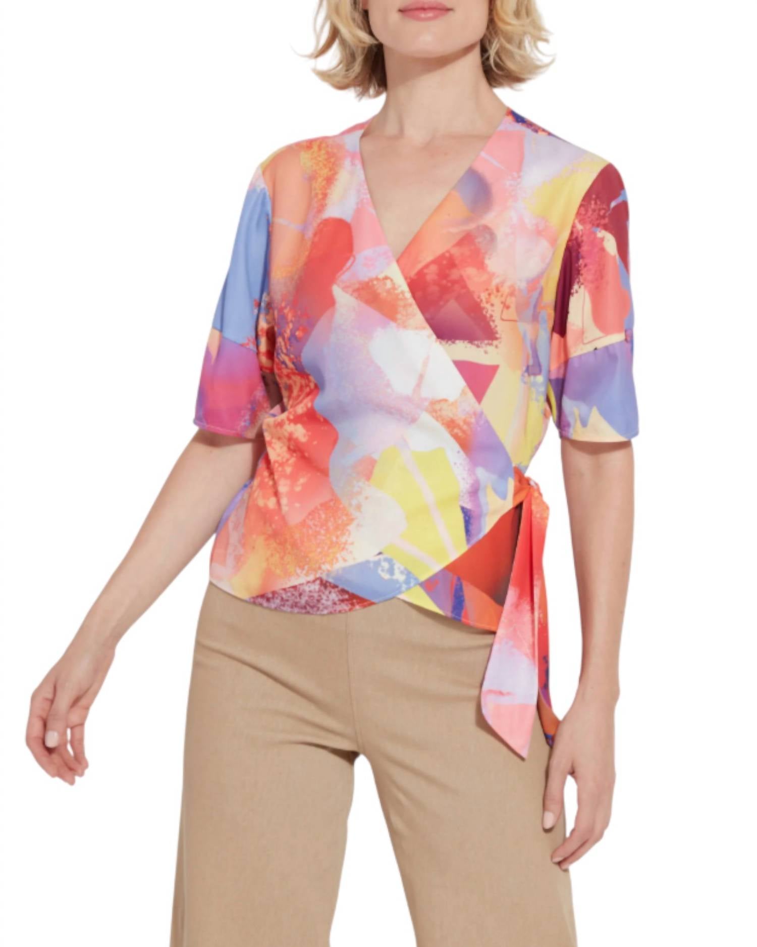 Lysse - Front Tie Wrap Top