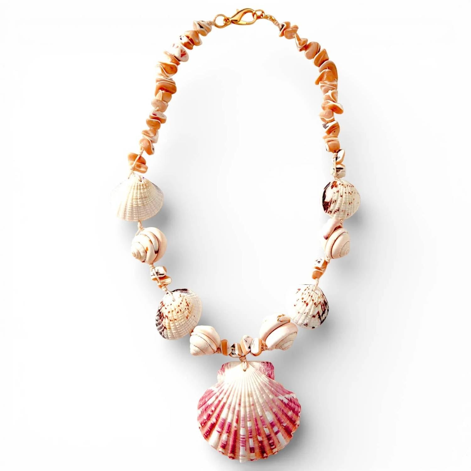 Bijoux Envie - Women's Coastal Beaded Seashell Necklace