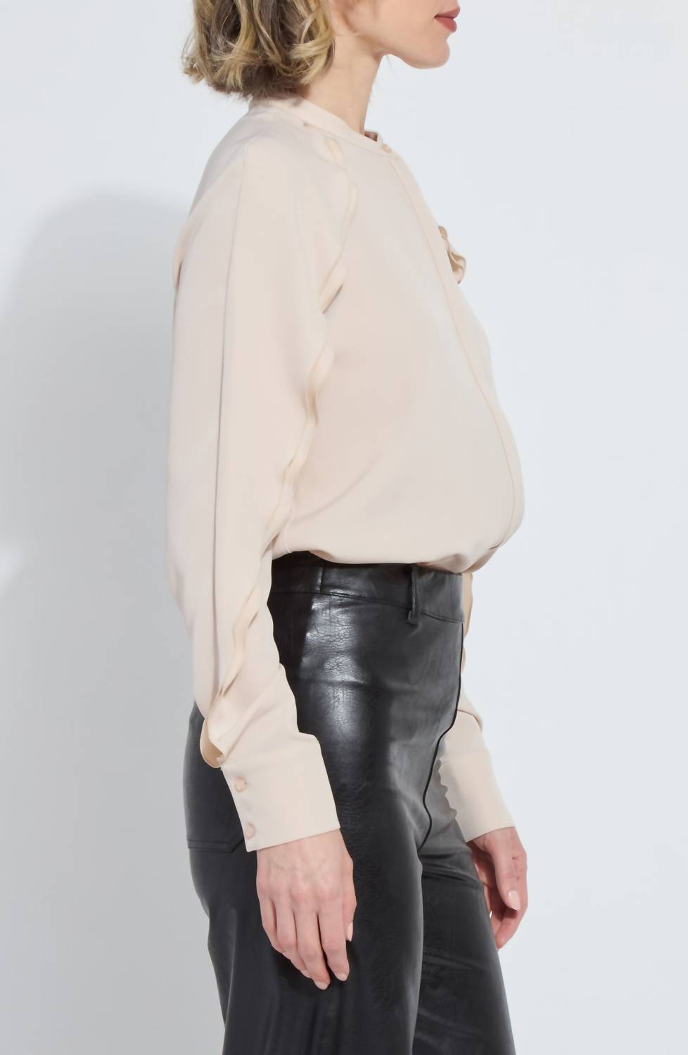 Lysse - Isadora Raglan Ruffle Sleeve Blouse