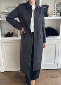Elodie - Thesis Coat