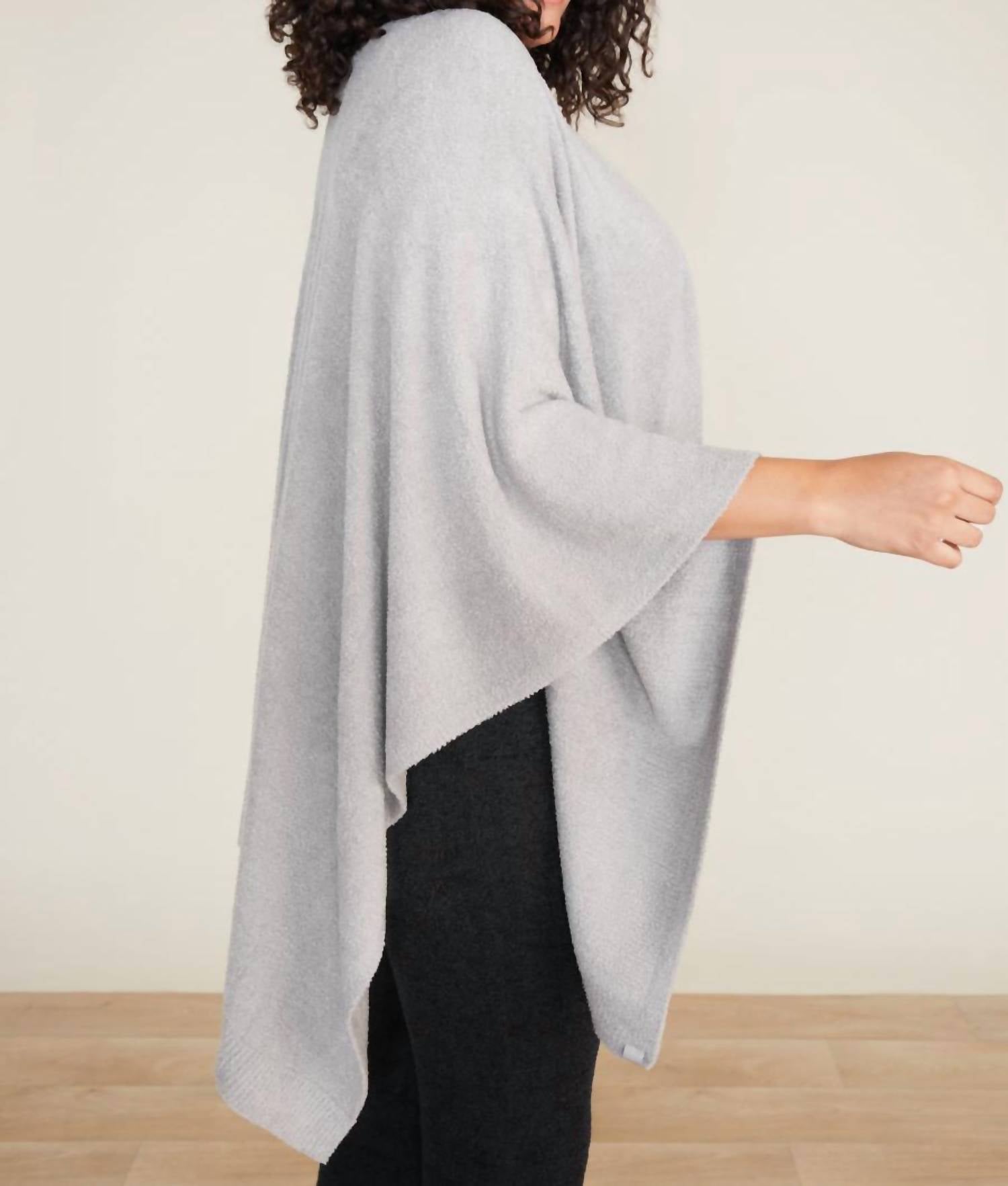 Barefoot Dreams - Heathered Weekend Wrap