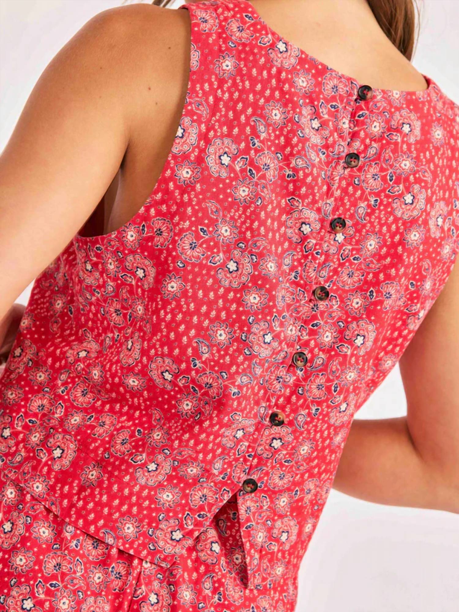 Sadie & Sage - Firecracker Back Button Top