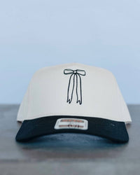 Rubymoon - Women's Bow Trucker Hat