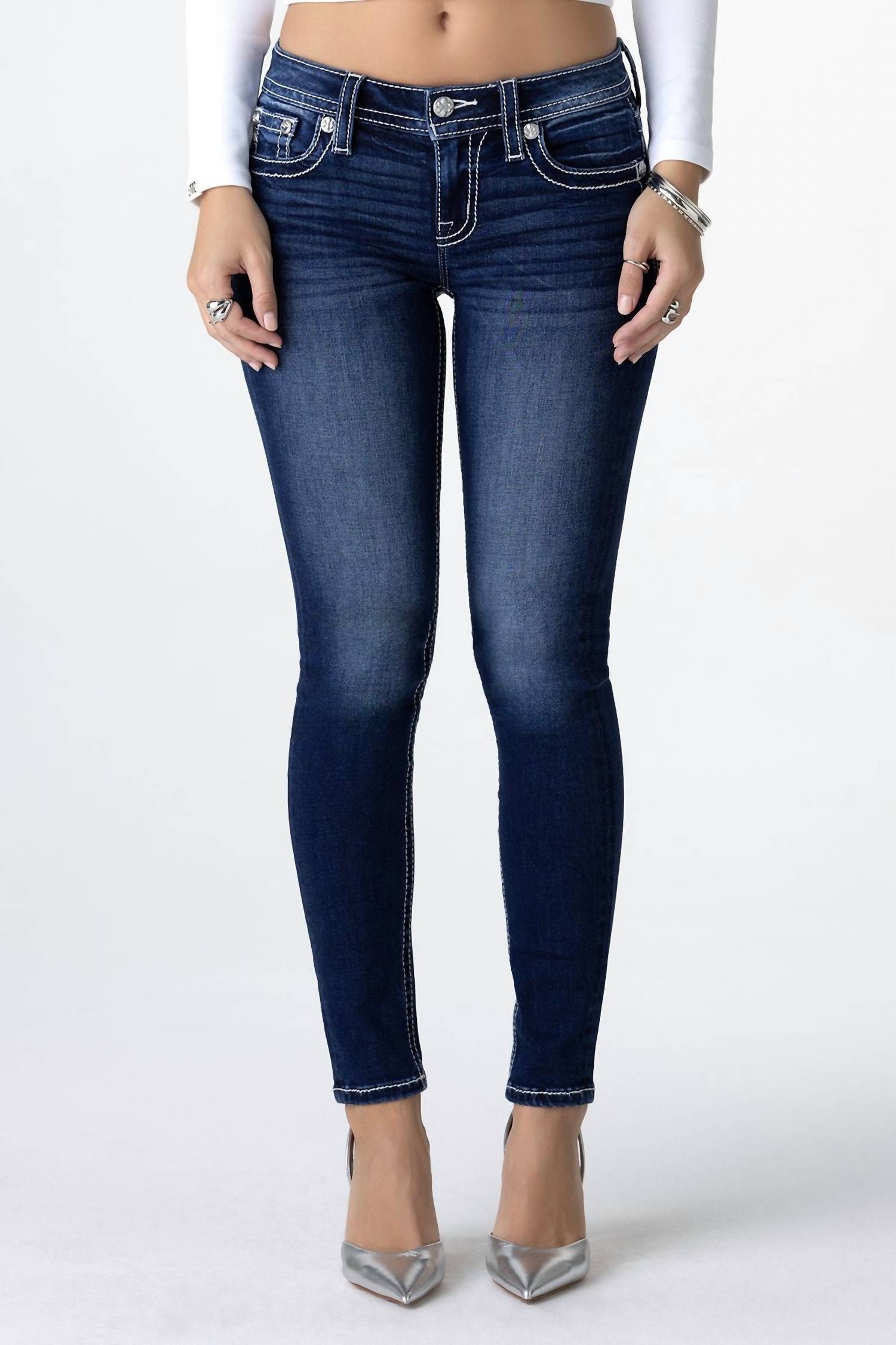 Miss Me Missi Mid Rise Skinny Jean in blue - women's jeans