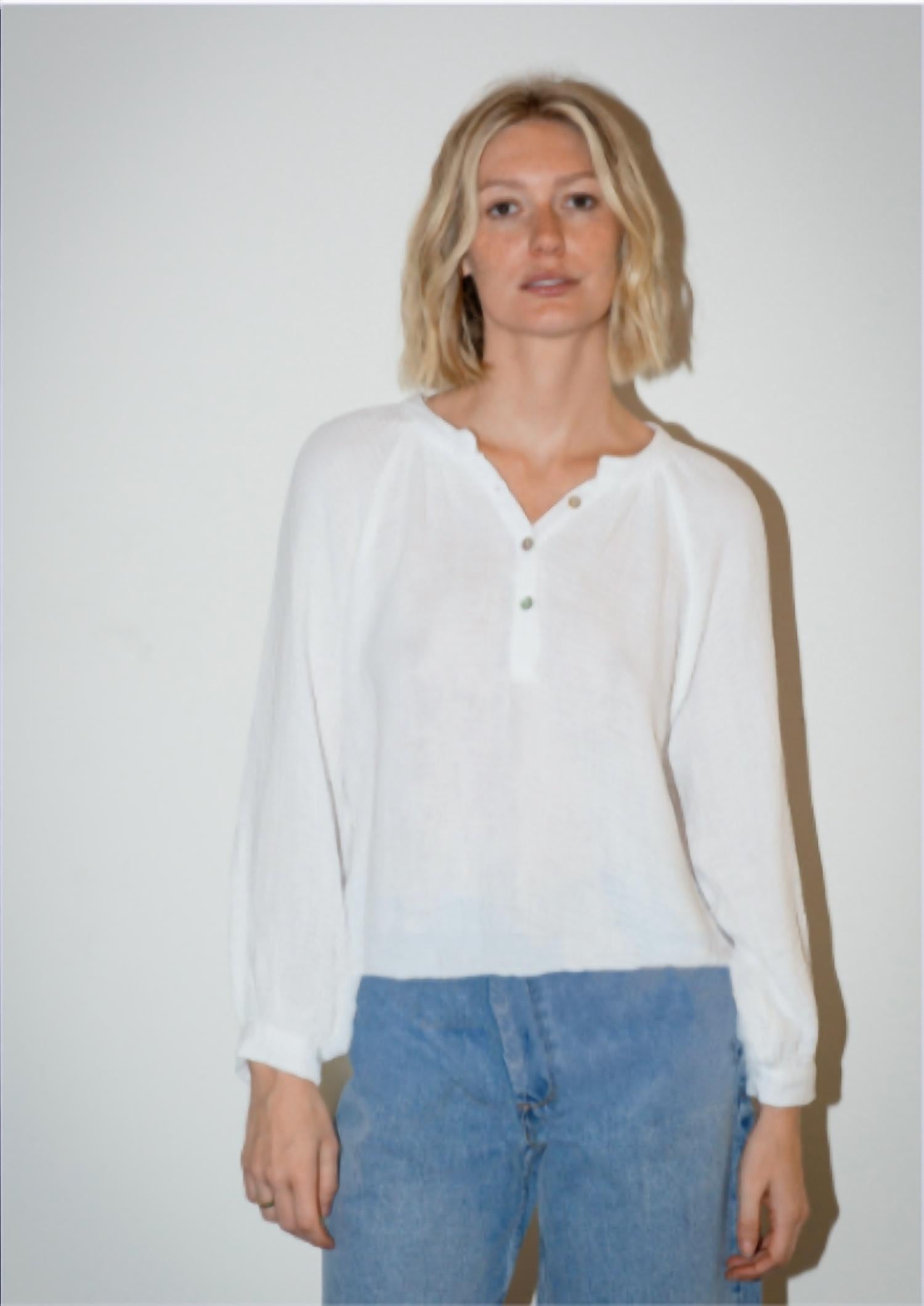 Caydn - Julie Double Bubble Gauze Henley Blouse
