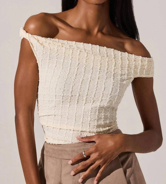Astr - Lindy Off The Shoulder Top