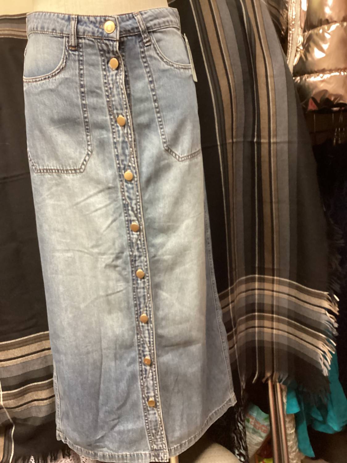 Kut From The Kloth - Women's Button up maxi skirt