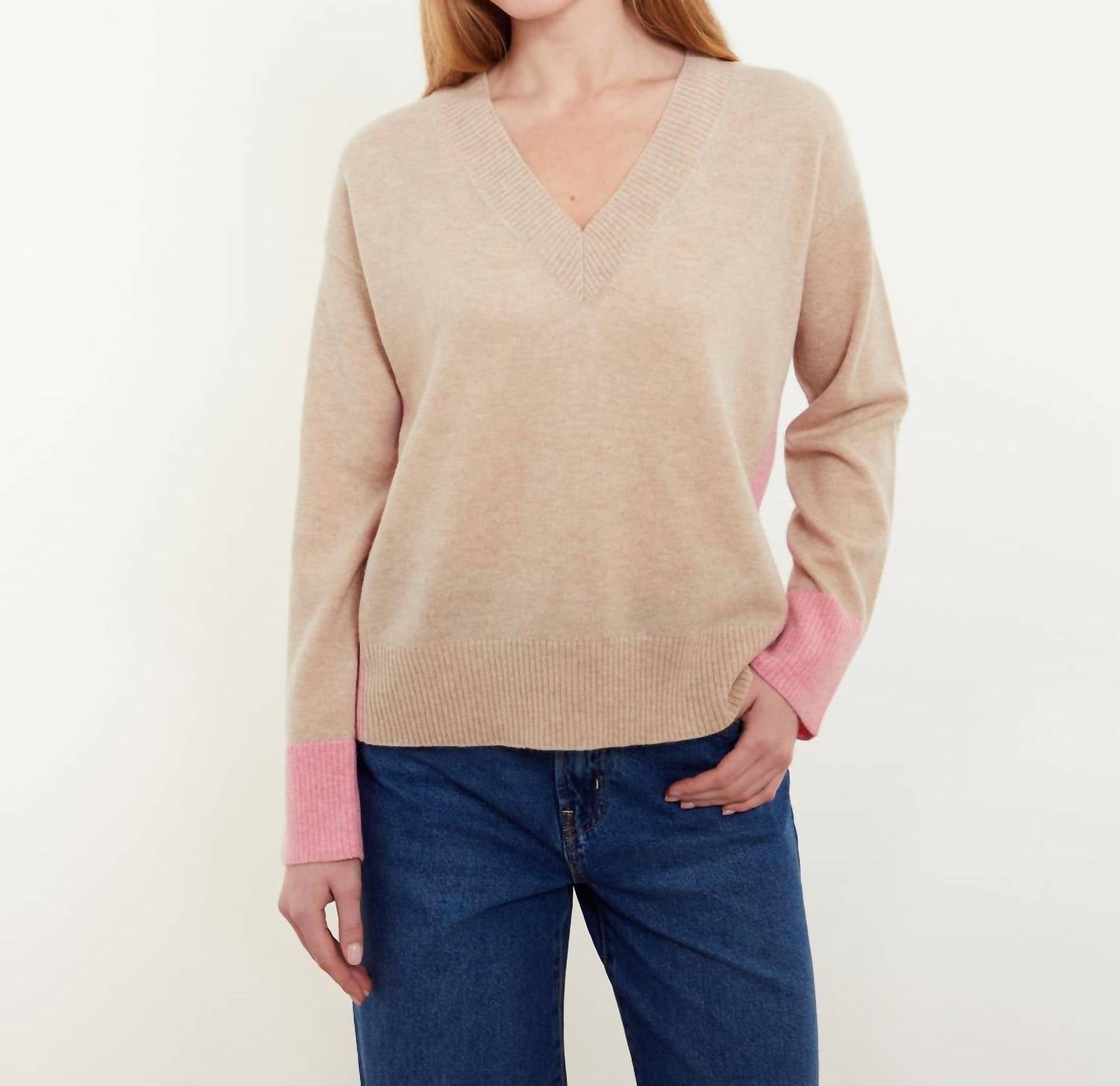 &Isla - Beth V-neck Sweater