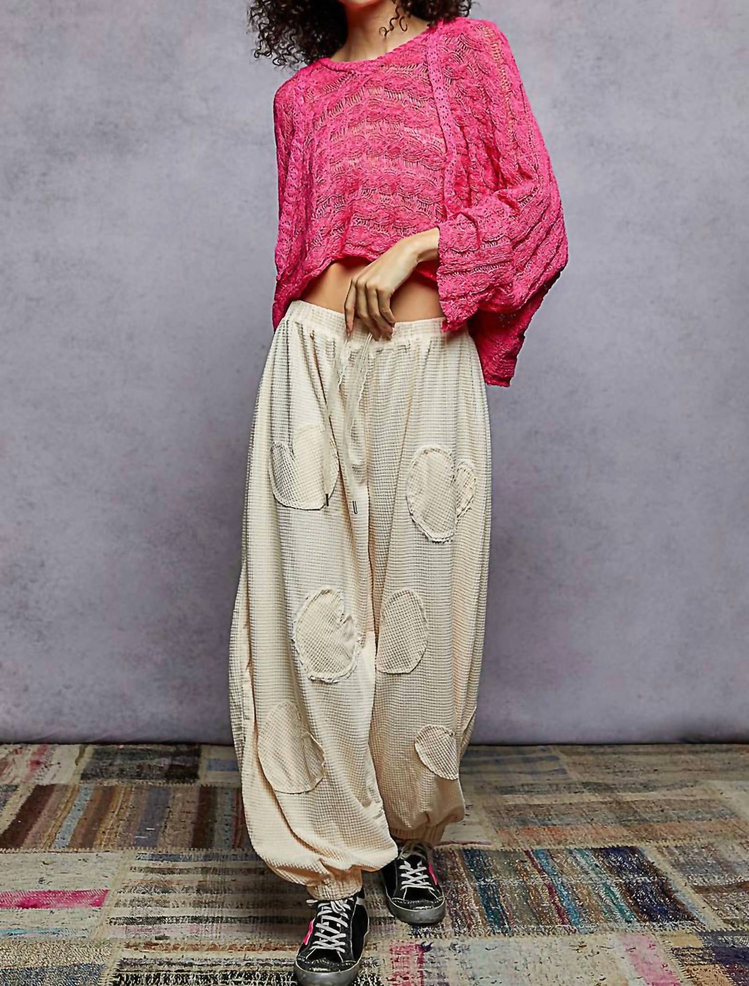 Pol - Pointed Solid Pattern V-neck Crop Hoodie