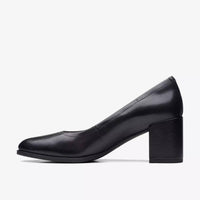 Clarks - Women's Court Pumps