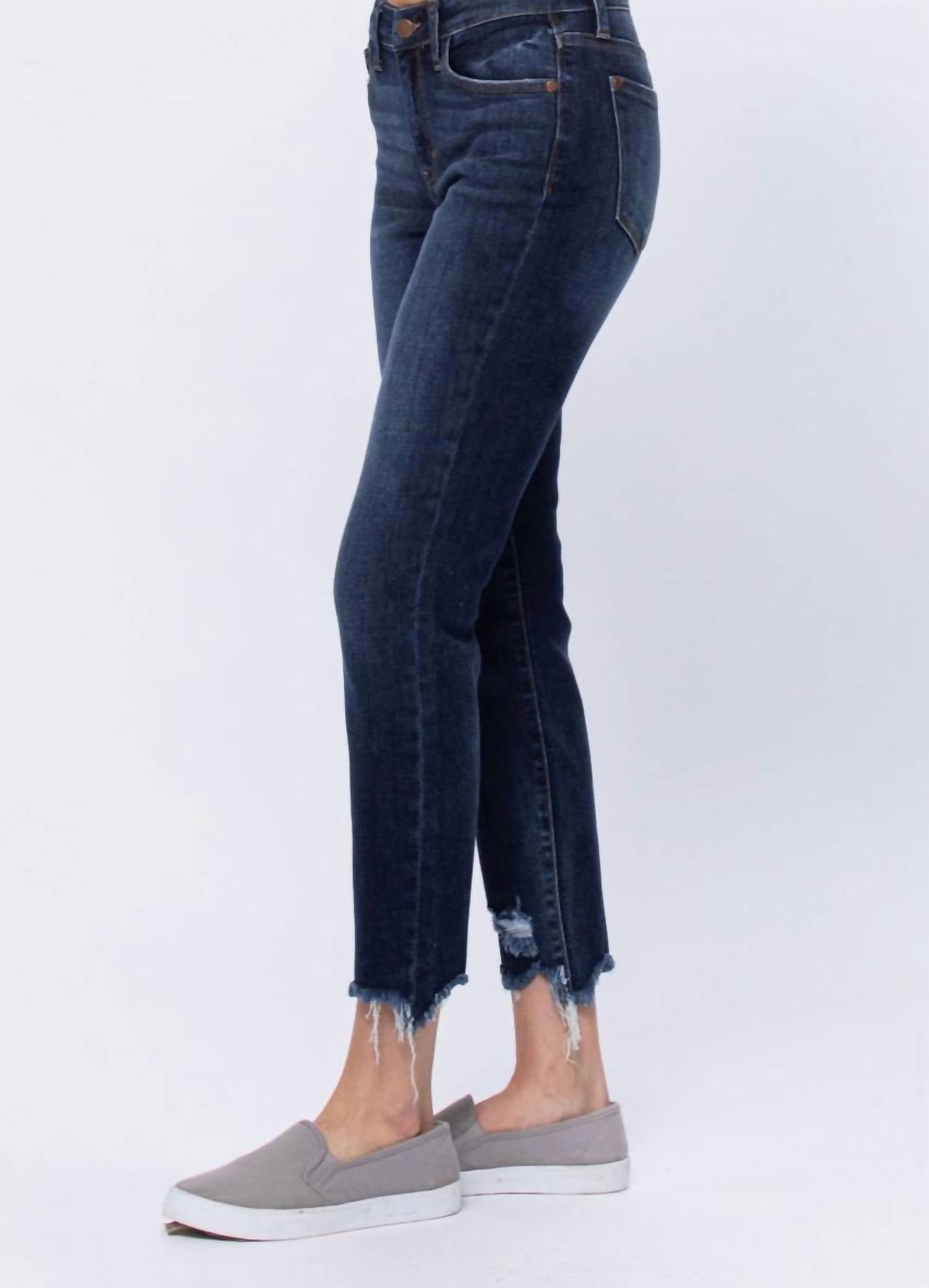 Judy Blue - Mid Rise Destroyed Slim Fit Jeans