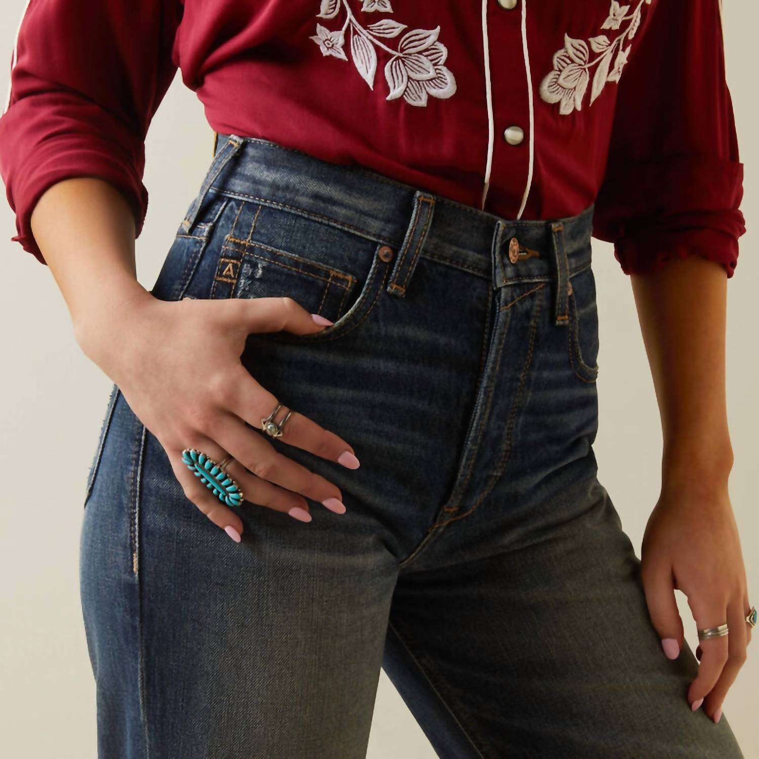 Ariat - Tomboy Straight Jeans