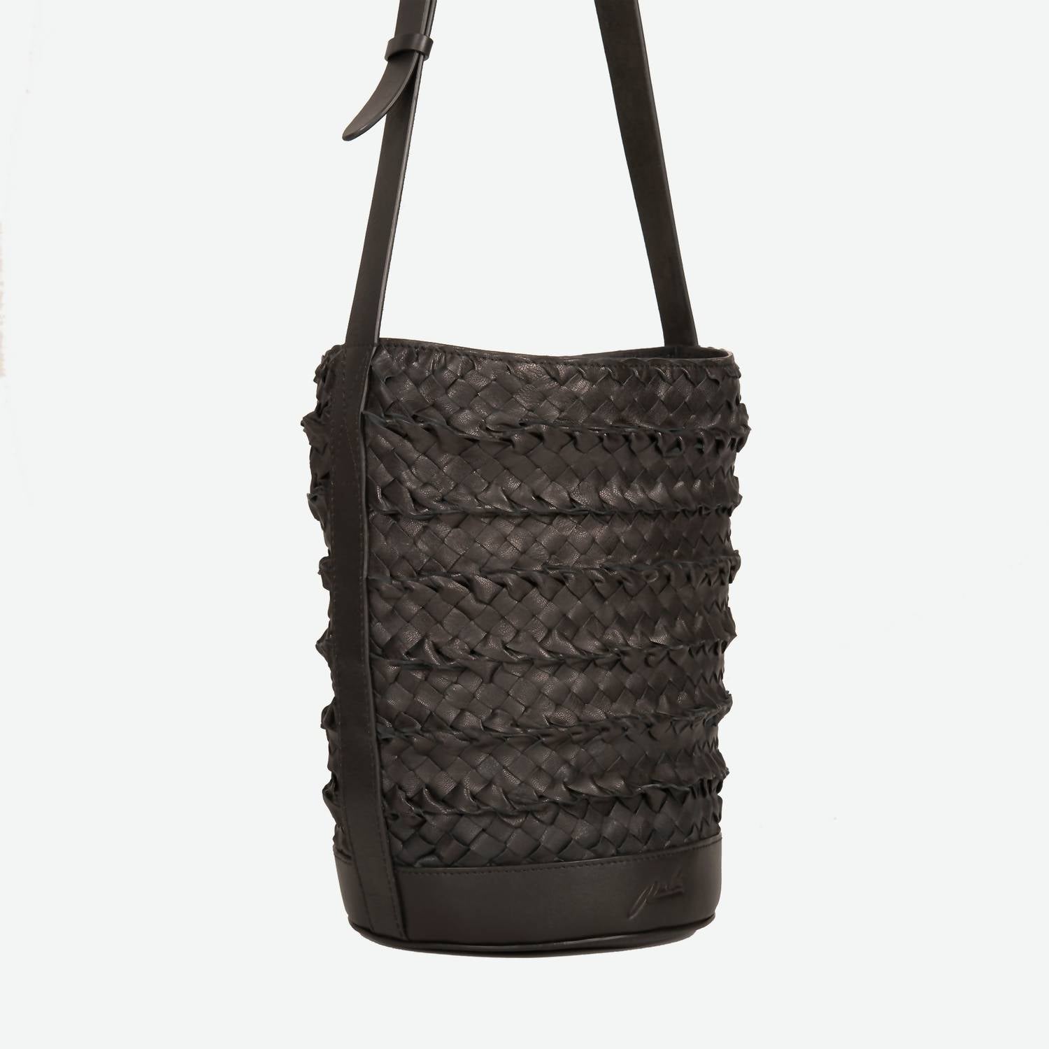 Per Lei New York - Women's Emery Woven Leather Shoulder Bag