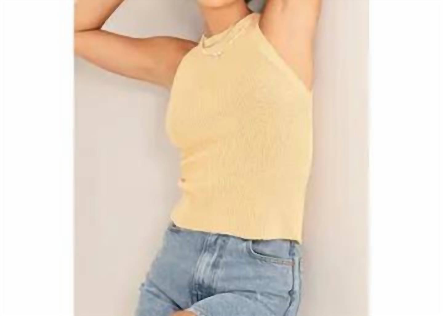 Double Zero - Sleeveless Halter Top