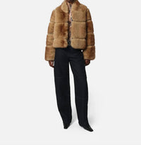 Apparis - Sai Coat
