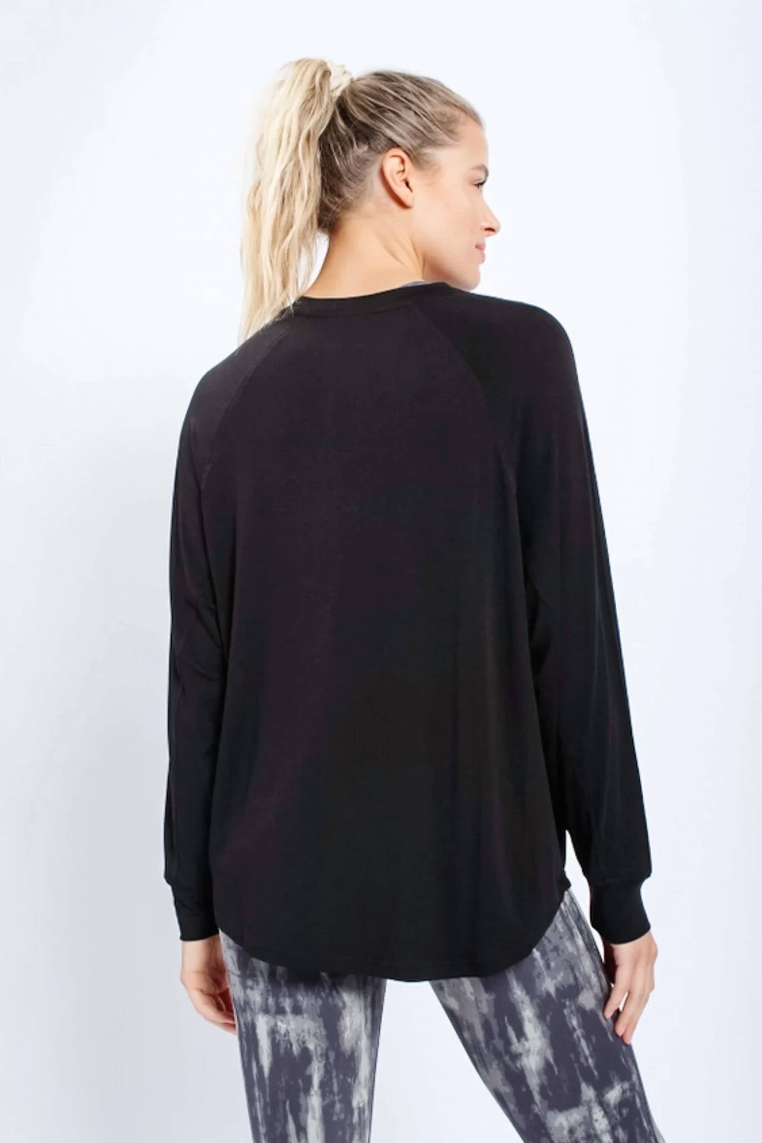 Mono B - Notched Flow Top
