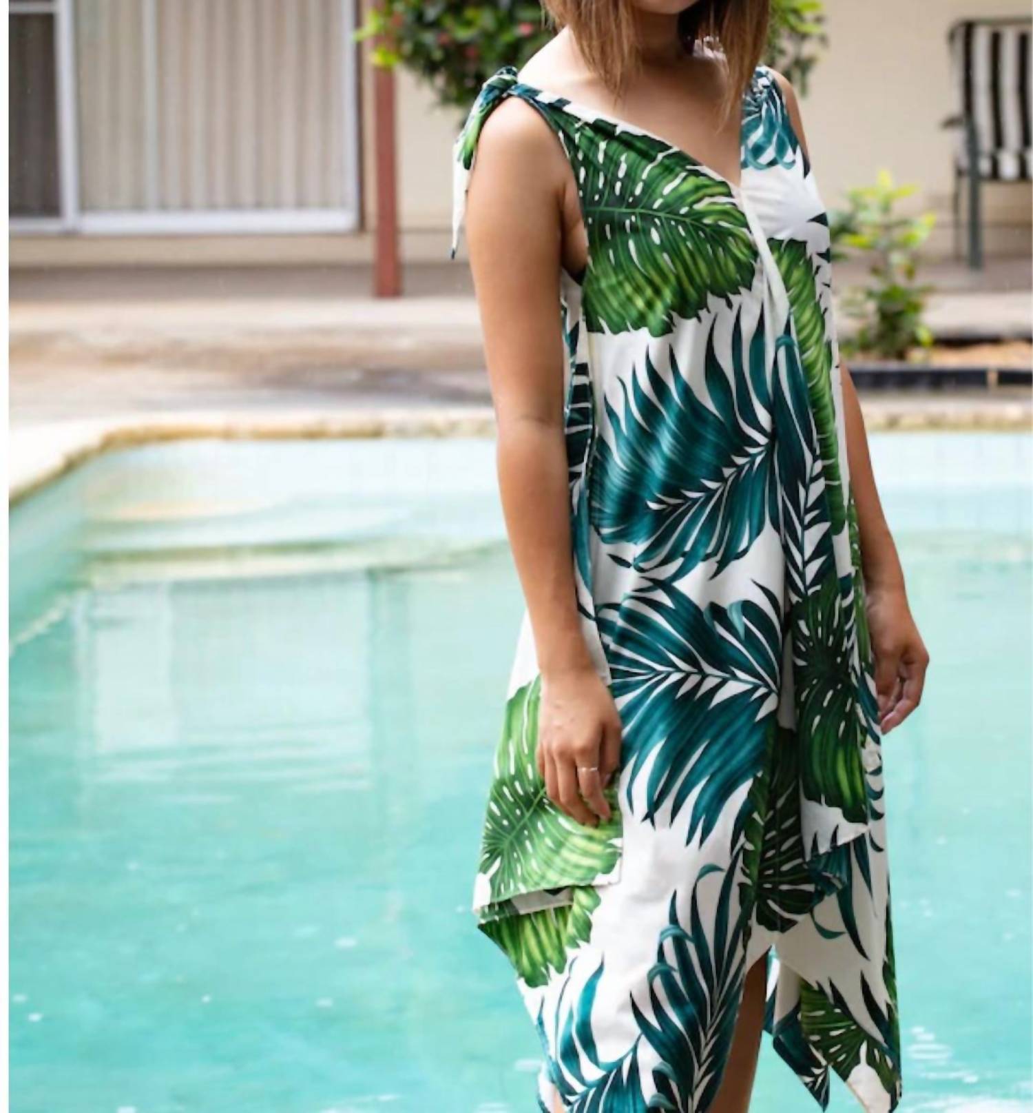 Coradorables - Monstera Handkerchief Dress