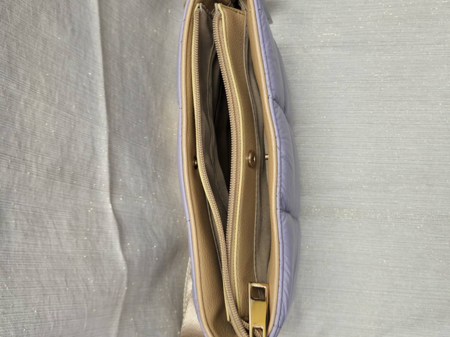 Chinese Laundry - Women's Quilted Crossbody Bag