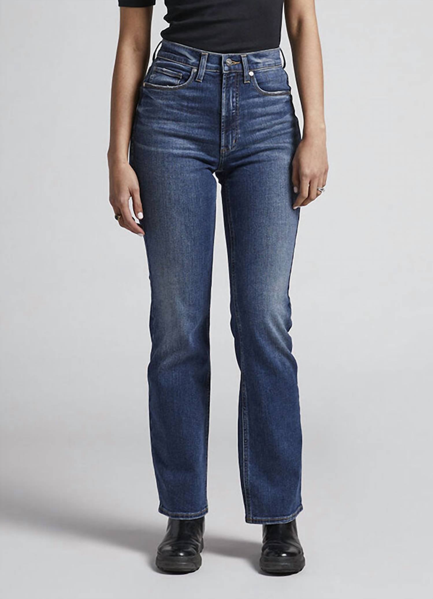 Silver Jeans Co 90's Vintage Bootcut Jeans in indigo - women's jeans