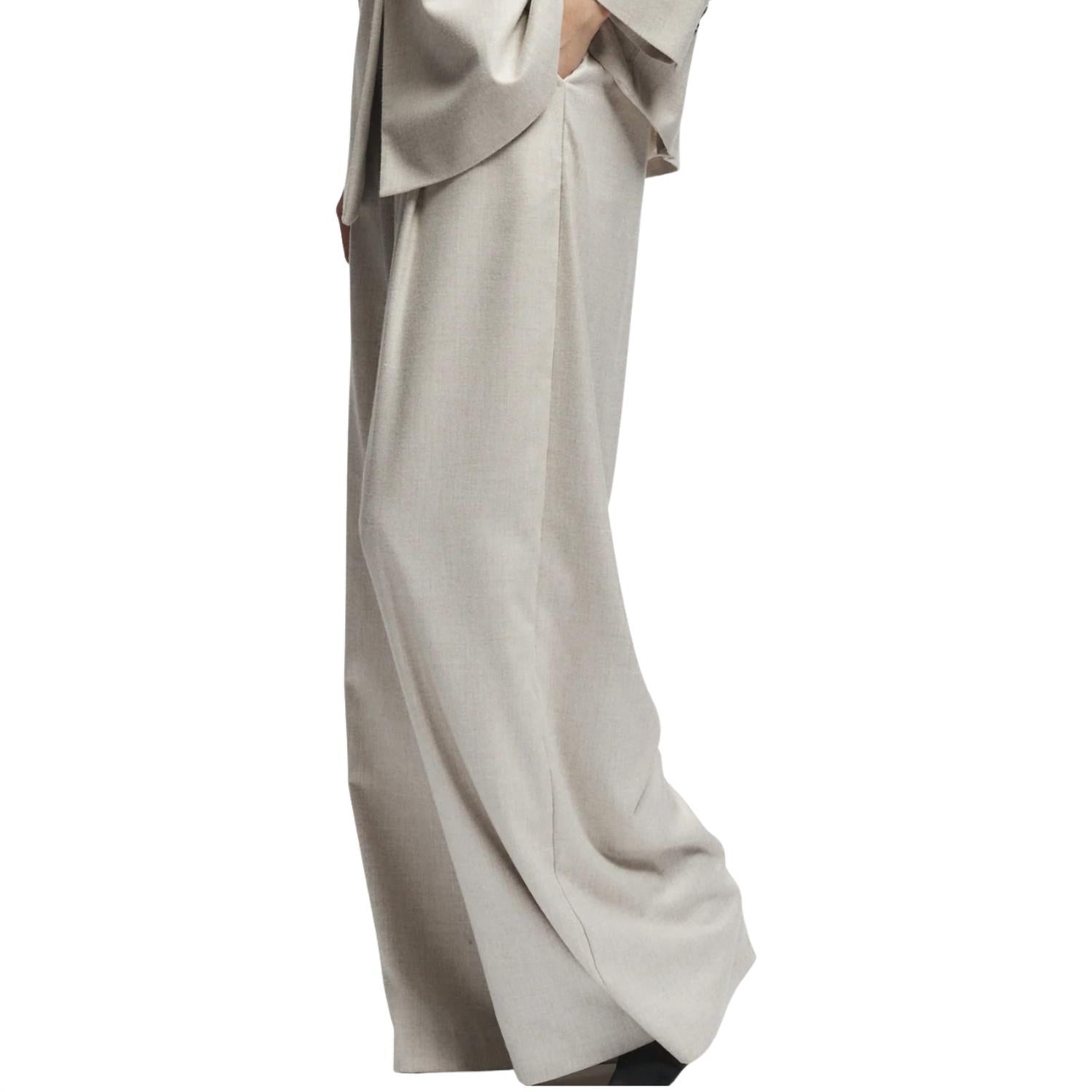 Saint Art - Nevin Mid-Waisted Lightweight Trouser