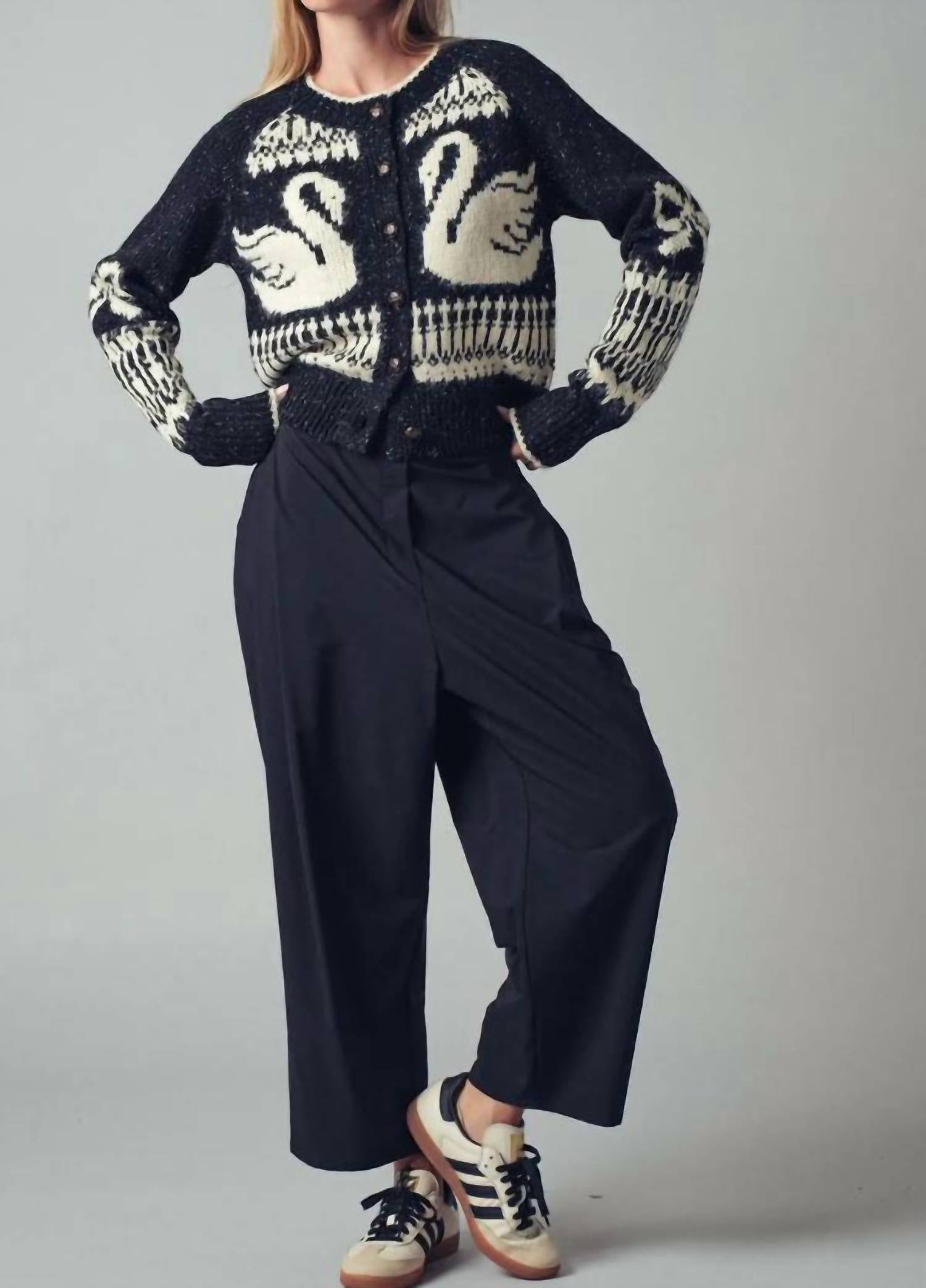Mint Exclusives - Swan Lake Graphic Cardigan
