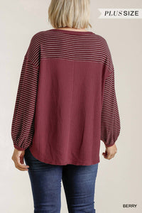 Umgee - Ribbed Sleeve Top In A Waffle Knit With High Low Hem - Plus